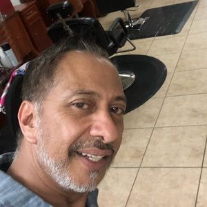 Meet your Posher, Martin